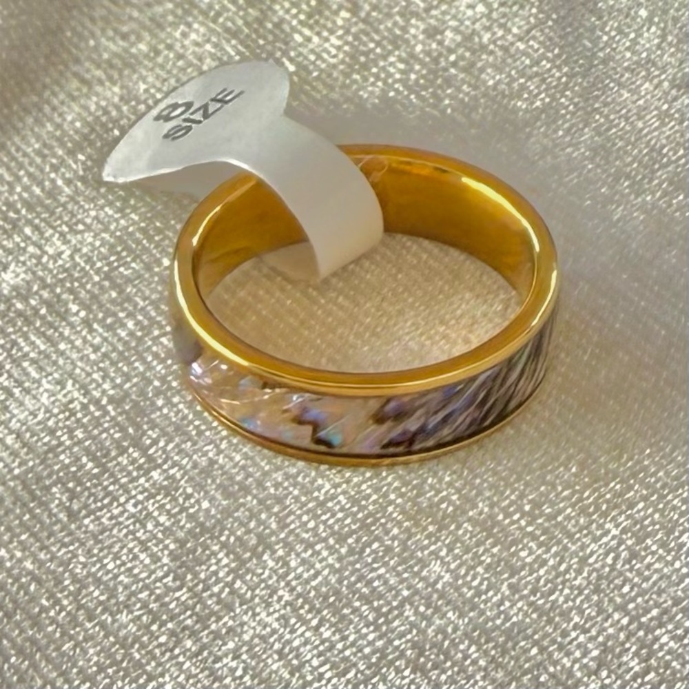2/$25 Gold Plated Enamel Art Ring Size 8 – Colorful Iridescent Shine - Picture 4 of 8